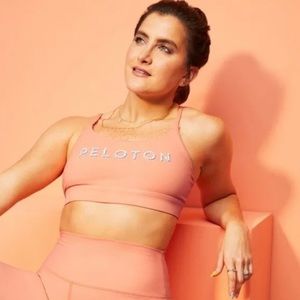 Peloton Cadent Strappy Peak Sports Bra in Orange Peach M